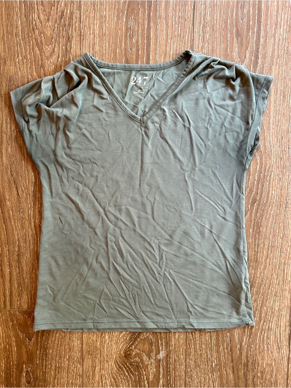 Maurices Turquoise V-Neck Short Sleeve Tee